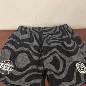 Men's Overtime RWE shorts size medium pre owned
